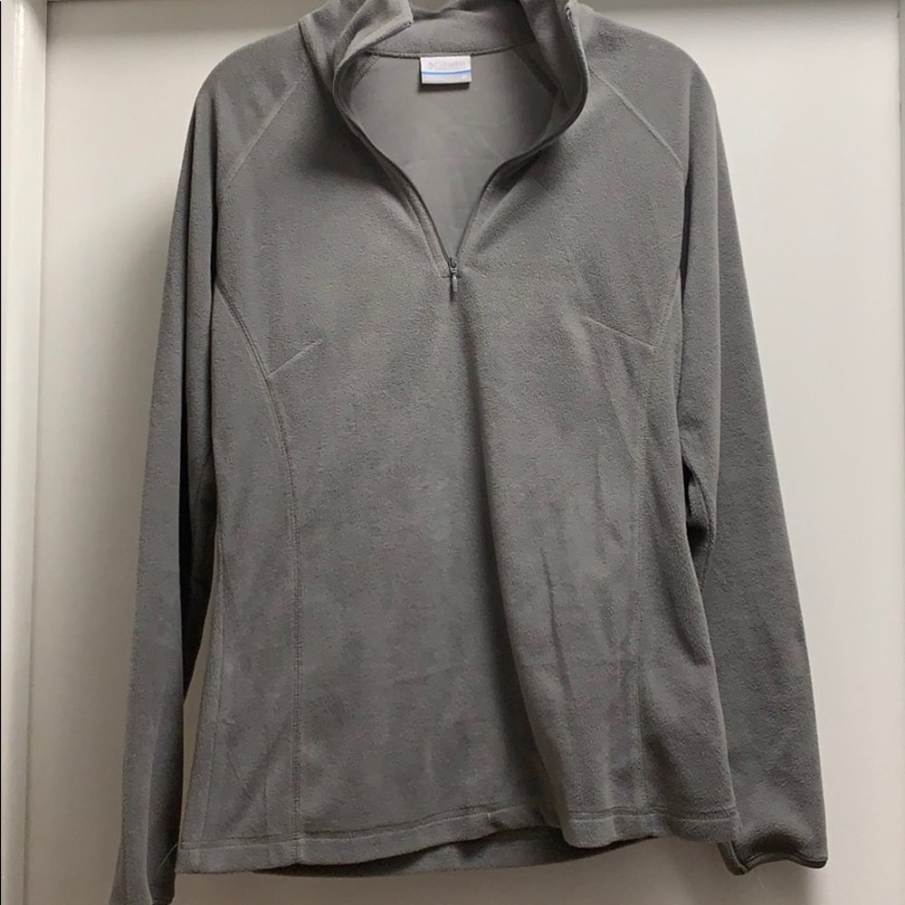 Women’s Columbia fleece pullover
